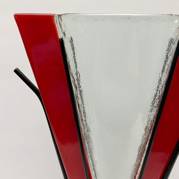 Vintage Postmodern Memphis Style Red Clear Art Glass Vase and Metal Stand - Picture 6 of 14